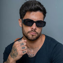 Óculos de Sol Retangular Diamond Unixex/ Preto degradê