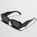 Óculos de Sol Retangular Diamond Unixex/ Preto degradê